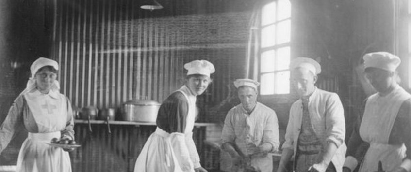 Nursing through shot, shell and shell-shock: medical women at the Front