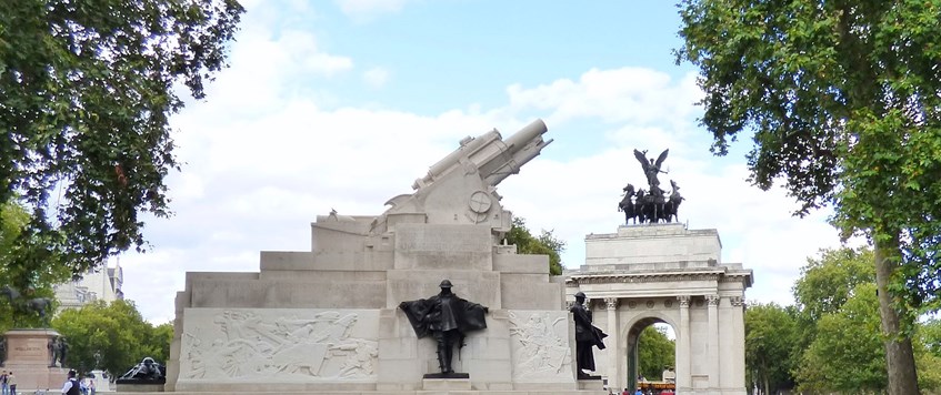 ONLINE: 'There is no mistaking a giant howitzer': the Royal Artillery War Memorial and the work of the veteran as sculptor.