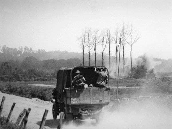 Australian truck near Hill 63 during a bombardment of ANZAC batteries in Messines (AWM E00649).