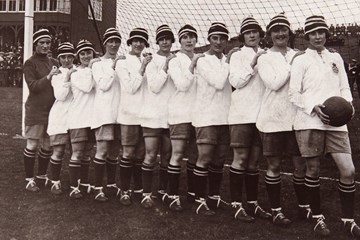 Dr. Viv Newman - "Now the lousy war is over; plenty still for us to do". Women in the aftermath of the Great War
