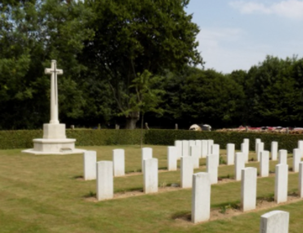 Humbercamps Communal Cemetery Extension (c) CWGC 2022