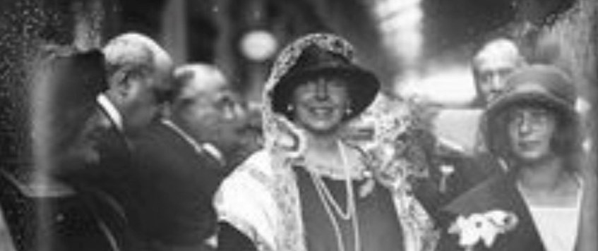 'Régina Diana: Seductress, Singer, Spy' by Viv Newman