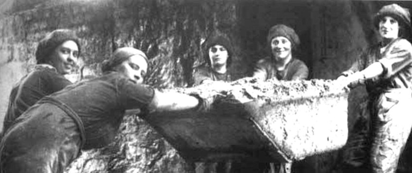 'Women in the Great War' with speaker Caroline Fairclough