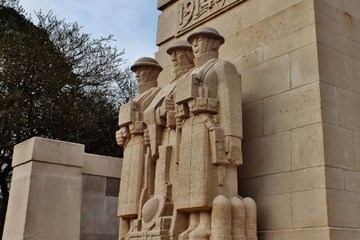 'From Private to Major via the Foresters Arms': The life, death and rediscovery of Octavius Darby-Griffith, MC