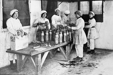 Women in the Great War - Pat Adamson