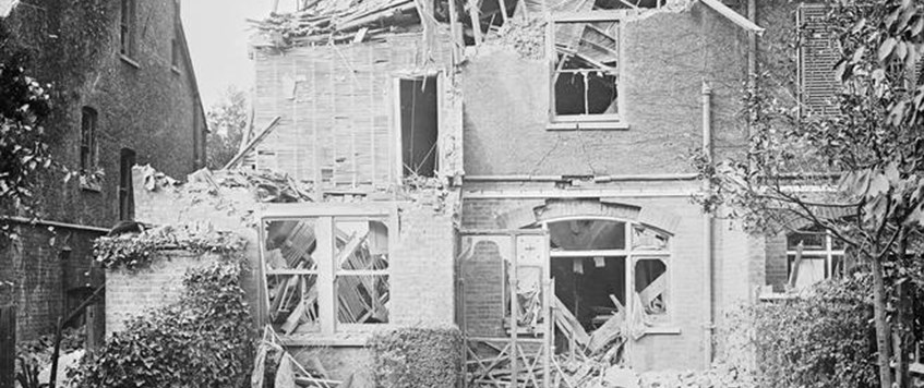 '"These Gaseous Monsters” – Voices from the Zeppelin War' by Ian Castle