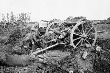 The Guns of Le Cateau by Vern Littley.