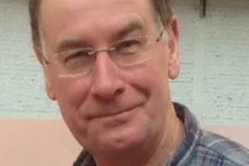 'Après la Guerre' with Peter Hart