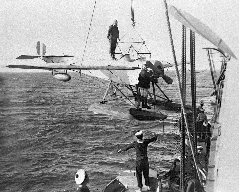 07. N.23 At Sea On Campinas (L’ARDHAN 31736 15213L)