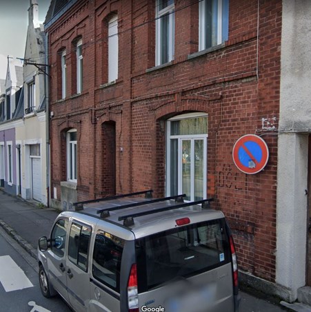 Street View Of Hair Dressing Salon At Arras