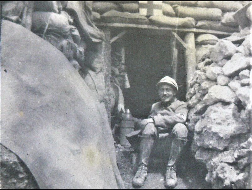Front line dressing station at ‘Cote du Poivre’. © Francois Wicart : Private Collection
