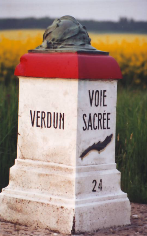 Milestone showing the distance to Verdun in kilometres
