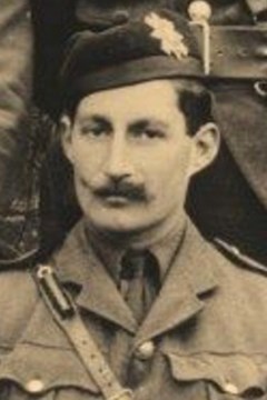 27 September 1915 : Captain Fergus Bowes-Lyon