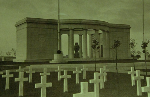 The memorial with peristyle in center and flanking chapel and museum, 1923
