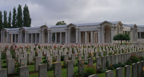 Arras Memorial and Fauberg-D'Amiens Cemetery, in Arras, France. (CC BY SA 3.0) Carcharoth