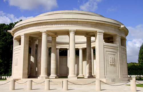 Berks Cemetery Extension - Ploegsteert Memorial. Wernervc  CC BY-SA 3.0