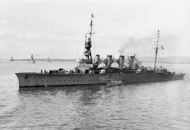 HMS Birmingham, which sunk the German submarine U-15, but was to sustain heavy damage (as seen here) during the Battle of Jutland.