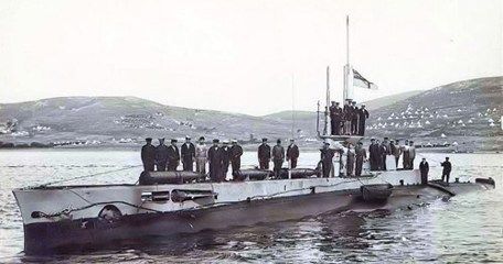 HM Submarine E14
