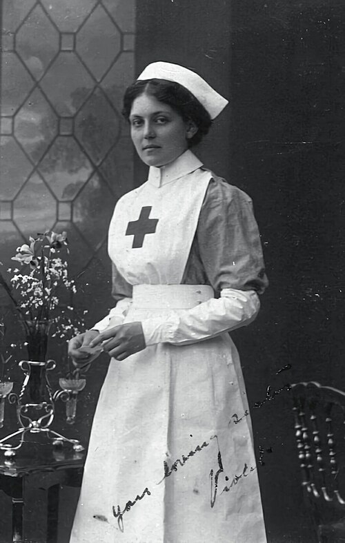 Violet Jessop In Voluntary Aid Detachment Uniform
