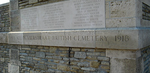 Klein Vierstraat Commonwealth War Graves Commission Cemetery entrance stone