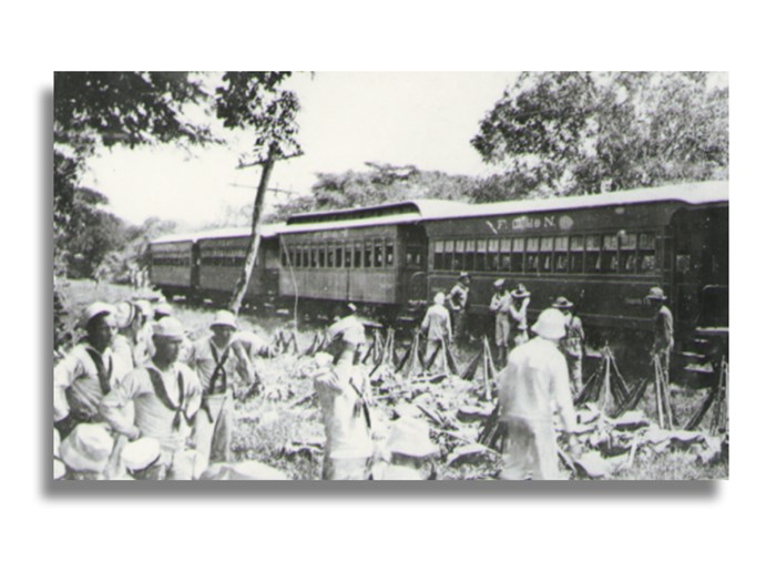 Troops of the USS Denver