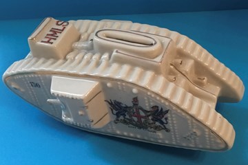 Great War Crested China militaria of the Great War