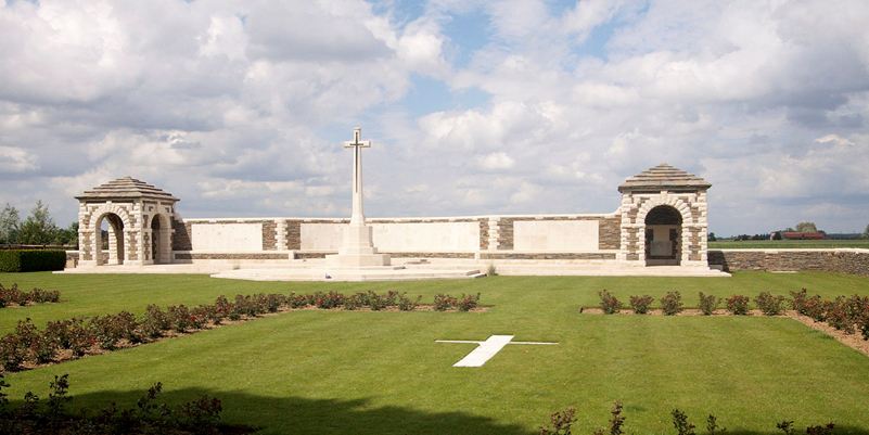 V.C. Corner Australian Cemetery and Memorial, Fromelles WernerVC CC-BY-SA-3.0