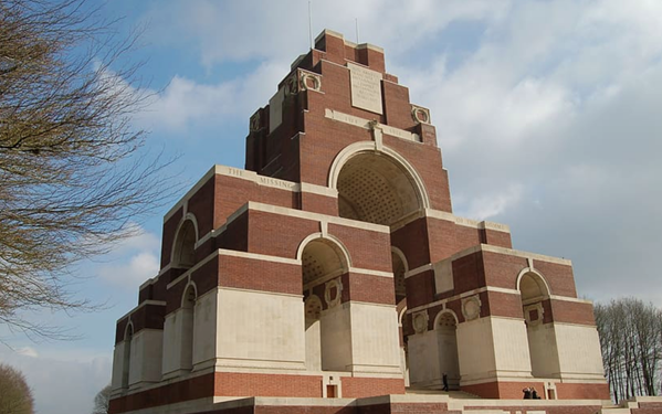 Thiepval Memorial by Sally Williams (CC) sallywilliamsphotography.com