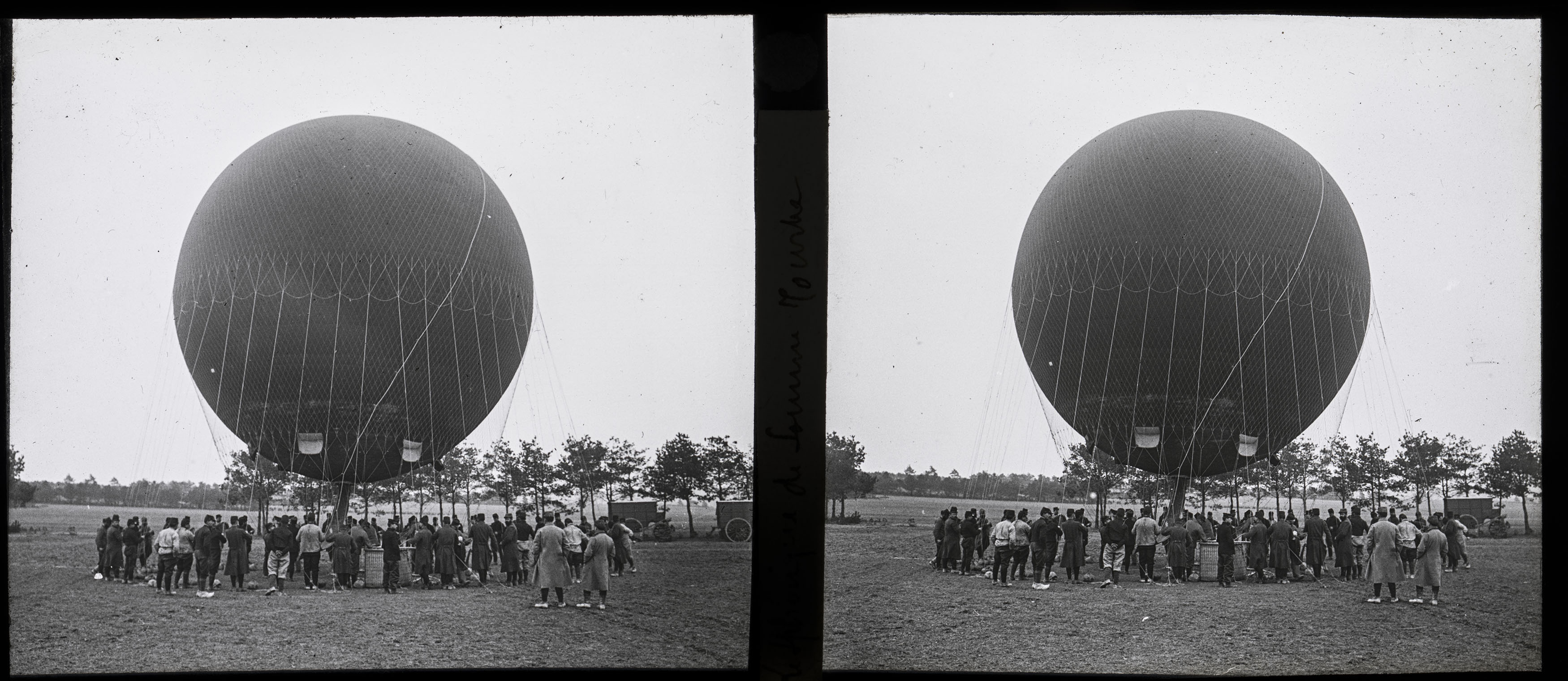 Le Sphérique de Somme Mourka - Spherical balloon at the Somme (Mourka?)