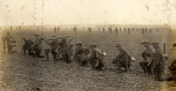 New Zealand troops training for Messines (ATL, PA-f-093-05-4)