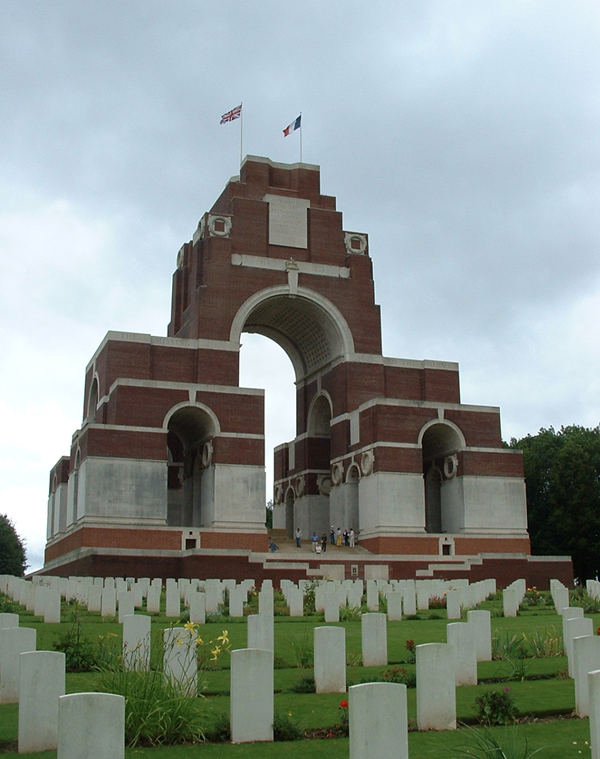 Thiepval Memorial by Chris Hartford CC BY 2.0