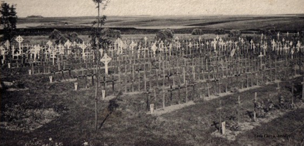 Puchevillers British Cemetery, Somme.