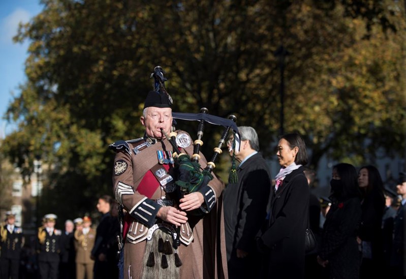 A piper of the Pipes and Drums of the London Scottish