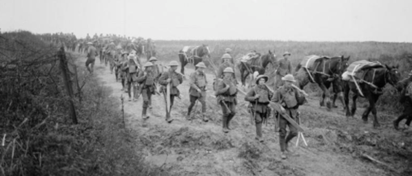 Men of the 16th Battalion, Royal Irish Rifles of the 36th (Ulster) Division moving to the front line 20 November 1917.The Battle of Cambrai, November-december 1917 IWM Q6291