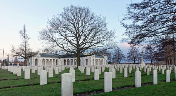 Le Touret Memorial à Richebourg. Photograph by  'Velvet' CC BY-SA 3.0