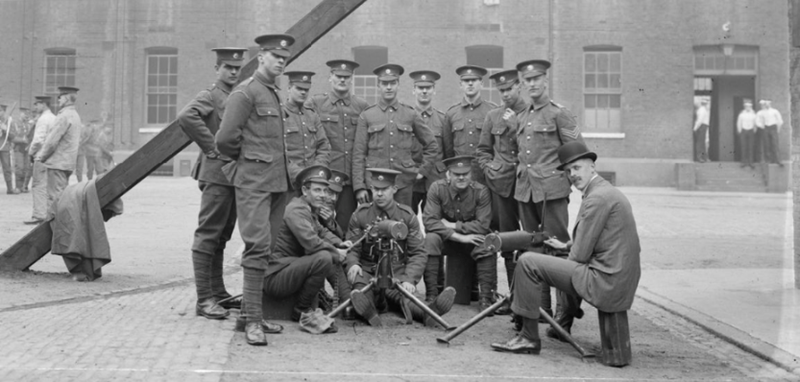 Squad of Coldstream Guards at Maxim Gun practice. © IWM Q 67405