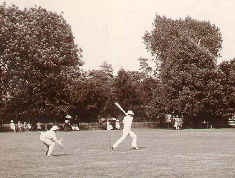 Cricket on Rugby School Close. 1900s (C) Rugby Library 2022