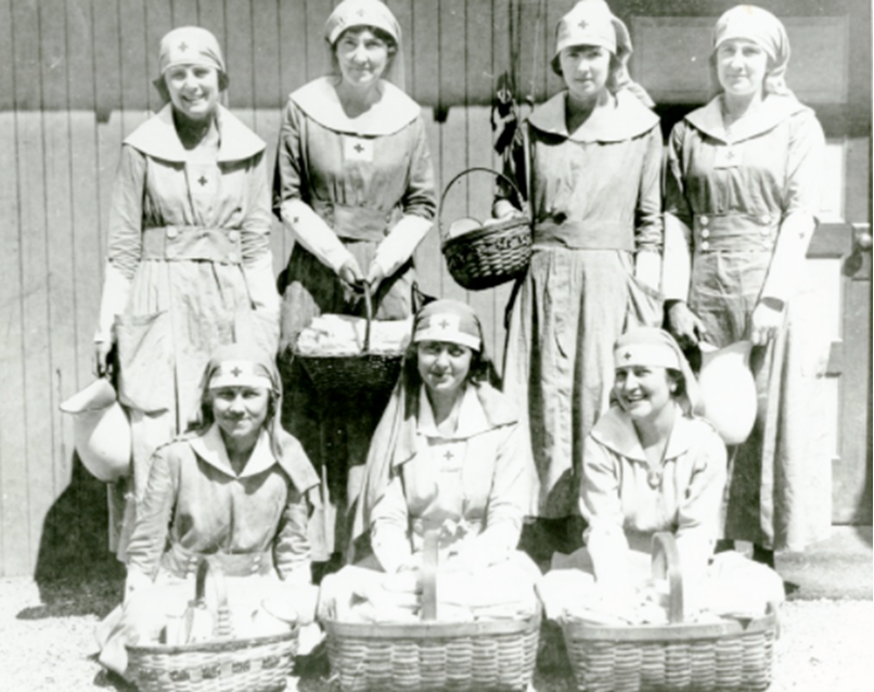 Nurses at Base Hospital Camp,  Waco, Texas. Source: George H. Williams papers, #3297, Box 179, Folder 9. The Texas Collection. © 2022 Baylor University