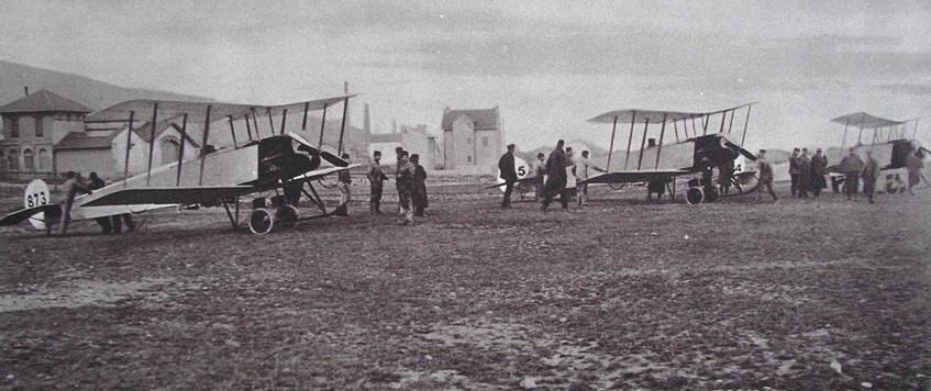 ONLINE 'A Fine Feat of Arms': The Zeppelin Base Raids, Autumn 1914