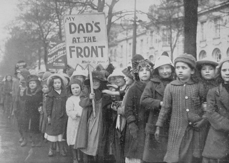 Children Recruiting In Cardiff © UK Photo And Social History Archive