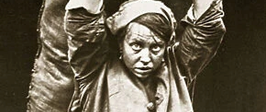 'The Roles of Women in Britain 1914-1918' by David Carter
