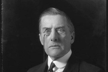 Reports From Iraq: The Mesopotamia Commission Report and the Resignation of Austen Chamberlain