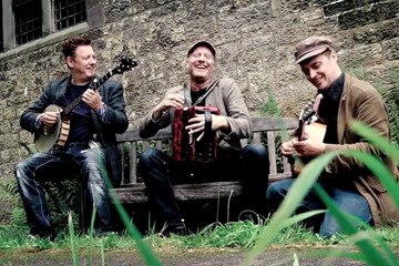 ‘The Great War: New Songs and Stories’ by folk storytellers Harp and a Monkey