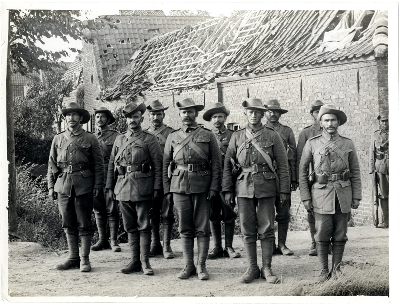 Indian officers, 39th Garhwalis  [Estaire La Bassée Road, France]. Photographer: H. D. Girdwood taken 4 Aug 1915 British Library Photo 24/(242)