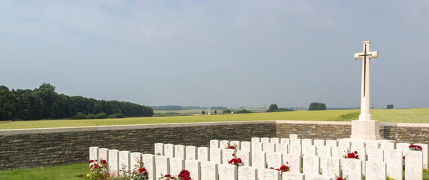 Serre and the Sheffield City Battalion - Tony Bolton