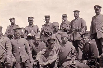 Did World War One cause more tension or unity between ethnic components of Empires on the Eastern front