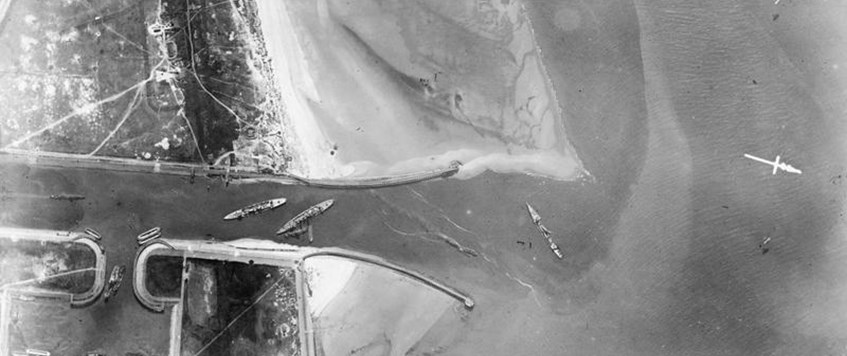 The Raid on Zeebrugge by Clive Harris