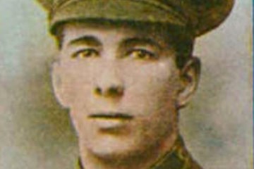 The story of how 2nd Lieut. Edward Felix Baxter was awarded the VC : 16 April 1916