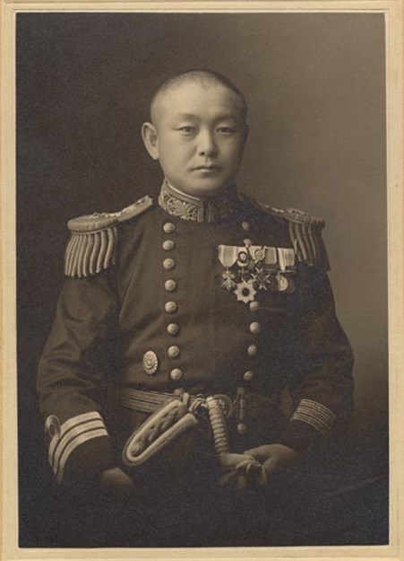 Kyōsuke Eto.