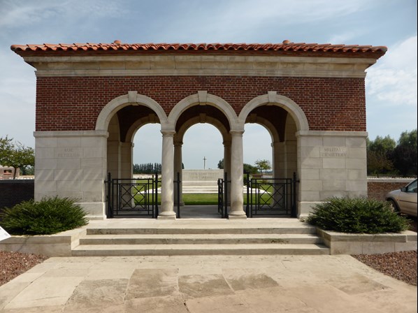 Rue Petillon Military Cemetery